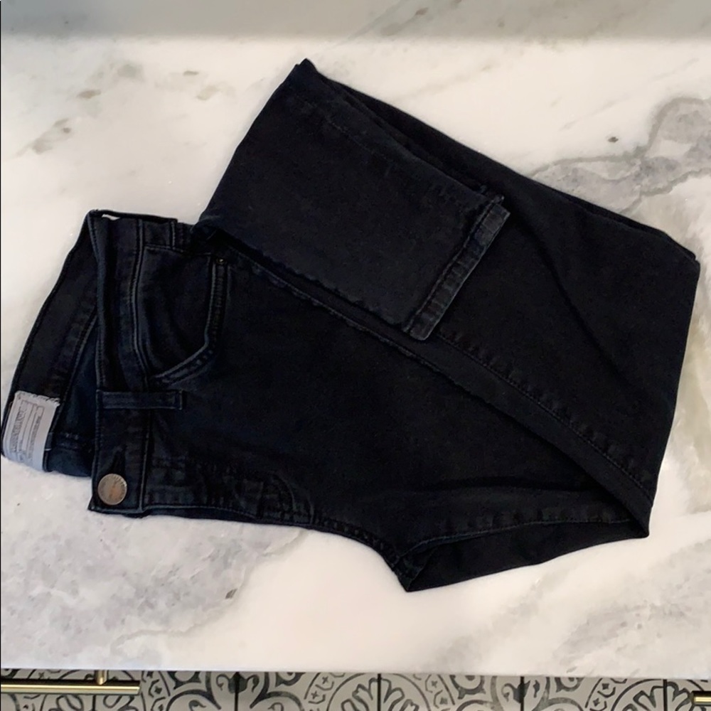 Current Elliot jeans:The Ankle Skinny-OD Black